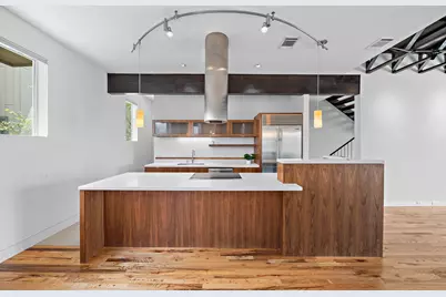 105 Willard Street, Houston, TX 77006 - Photo 14