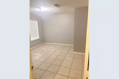 6010 Stirring Winds Lane, Houston, TX 77086 - Photo 10