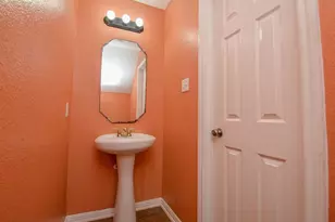 5411 Rio Dr, Baytown, TX 77521 - Photo 14