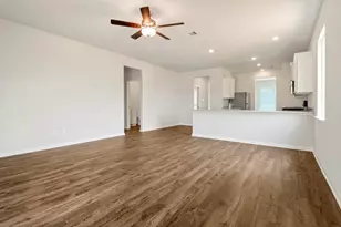 701 Jasmine Rdg Ln, Waller, TX 77484 - Photo 10