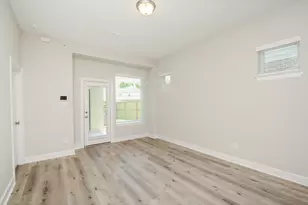 2214 Bridgeport Path Dr, Missouri City, TX 77459 - Photo 8