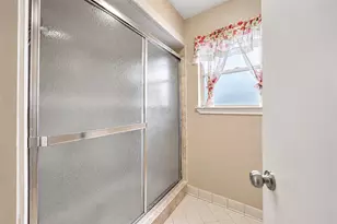 5407 Old Lodge Dr, Houston, TX 77066 - Photo 24