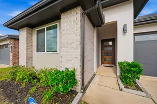 7002 Fleetwood Crescent Wy, Richmond, TX 77407 - Photo 4