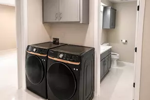 513 W Texas St, Brazoria, TX 77422 - Photo 6