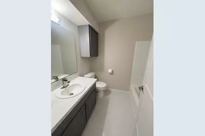 513 W Texas Street, Brazoria, TX 77422 - Photo 8