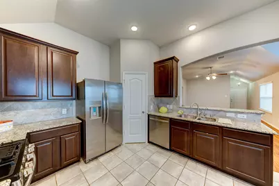 5227 Bay Lane, Bacliff, TX 77518 - Photo 14