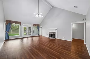2102 Grand Mesa Dr, Kingwood, TX 77345 - Photo 12