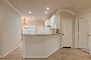 112 Bernice Dr, Huntsville, TX 77320 - Photo 10