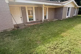 8127 Richland Dr, Houston, TX 77028 - Photo 2