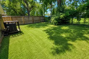 8127 Richland Dr, Houston, TX 77028 - Photo 18