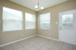 10243 Mills Run Dr, Houston, TX 77070 - Photo 8