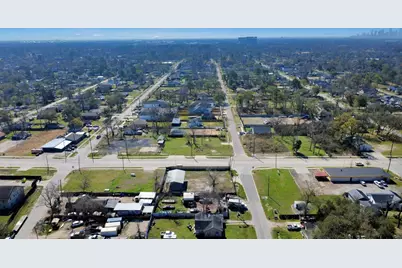 6005 Laura Koppe Road, Houston, TX 77016 - Photo 20