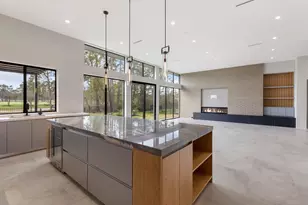 51 Huntsmans Horn Cir, The Woodlands, TX 77380 - Photo 2