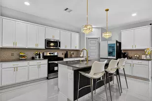 31410 Hexan Hts Ln, Fulshear, TX 77441 - Photo 18