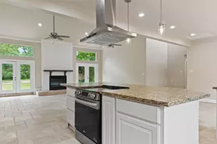 10308 Ehlers Rd, Conroe, TX 77302 - Photo 4