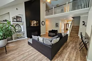 25606 Valley Springs Pl, Spring, TX 77373 - Photo 2