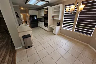 25606 Valley Springs Pl, Spring, TX 77373 - Photo 8