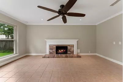 27 W Stony Bridge Court, The Woodlands, TX 77381 - Photo 6