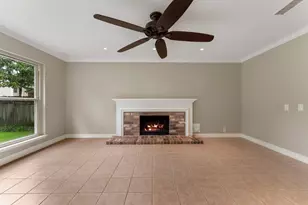 27 W Stony Bridge Ct, The Woodlands, TX 77381 - Photo 6