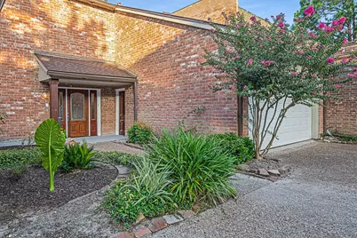 15070 Kimberley Court, Houston, TX 77079 - Photo 2