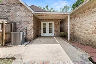 21 Sandelwood Trl Trail, Beaumont, TX 77706 - Photo 32