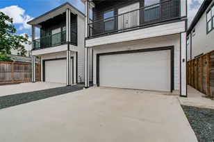 119 E 38th St, Houston, TX 77018 - Photo 8