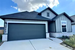 21619 Flannel Bush Ln, Cypress, TX 77433 - Photo 2