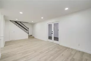 1888 Saxony Ln, Houston, TX 77058 - Photo 14