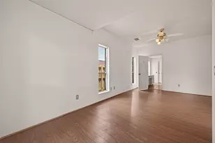 10023 Cabin Creek Dr, Houston, TX 77064 - Photo 16