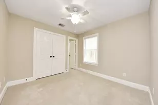 2119 Stuart St, Houston, TX 77004 - Photo 6