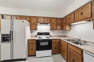 461 N Post Oak Ln, Houston, TX 77024 - Photo 4