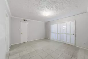 461 N Post Oak Ln, Houston, TX 77024 - Photo 6