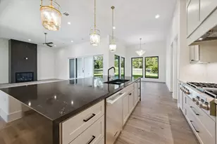 65 Shadow Creek Ridge Dr, Spring, TX 77389 - Photo 14