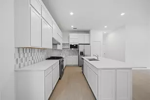 27039 Blue Pool Dr, Katy, TX 77493 - Photo 6