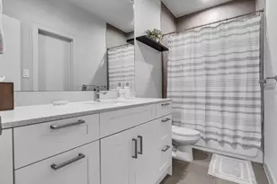5702 Rucio Ln, Houston, TX 77092 - Photo 22