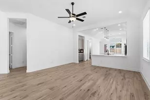 2403 Garden Arbor, Tomball, TX 77375 - Photo 8