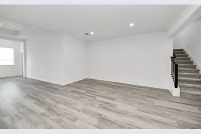 7727 Clover Gully Lane, Katy, TX 77493 - Photo 8