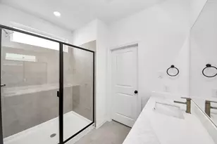 7727 Clover Gully Ln, Katy, TX 77493 - Photo 26