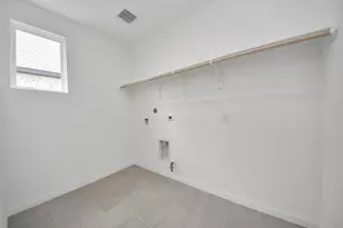 7727 Clover Gully Ln, Katy, TX 77493 - Photo 12