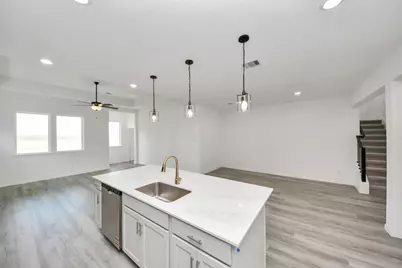 7727 Clover Gully Lane, Katy, TX 77493 - Photo 14