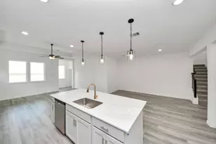 7727 Clover Gully Ln, Katy, TX 77493 - Photo 14