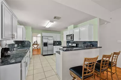 15626 Briargate Court, Houston, TX 77489 - Photo 6