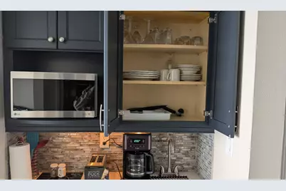 5220 Seawall Boulevard #1031B, Galveston, TX 77551 - Photo 4