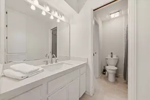 1226 Heathwood Dr, Houston, TX 77077 - Photo 34