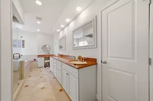 1226 Heathwood Dr, Houston, TX 77077 - Photo 18