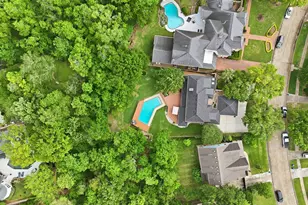 1226 Heathwood Dr, Houston, TX 77077 - Photo 44