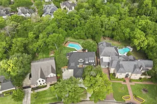 1226 Heathwood Dr, Houston, TX 77077 - Photo 40