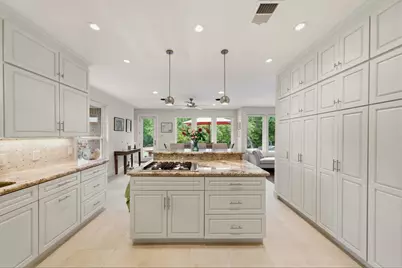 1226 Heathwood Drive, Houston, TX 77077 - Photo 10