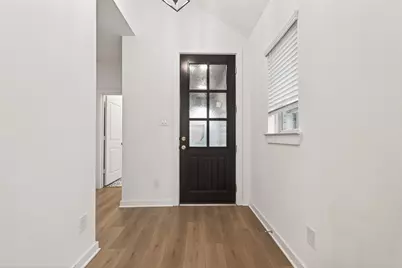 213 Trapper Creek Drive, Conroe, TX 77304 - Photo 4