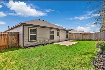 10031 Spring Creek Road, Cleveland, TX 77327 - Photo 18